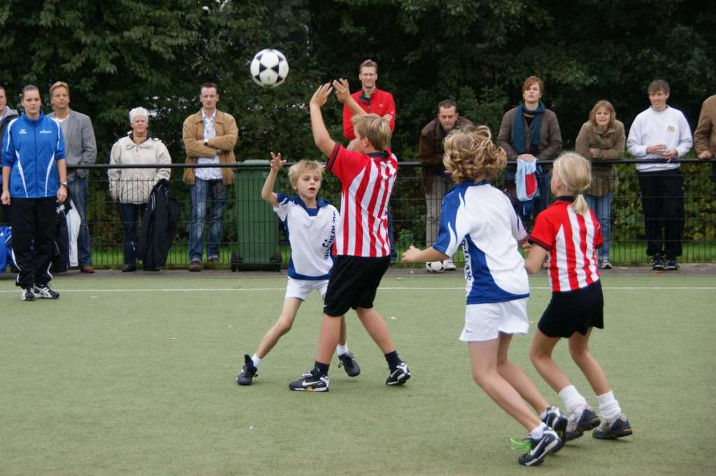 Korfbal E1  2 oktober-4.JPG